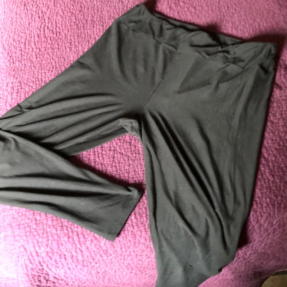 Lularoe black TC 2 leggings